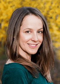 Image: https://cdn.startupgenome.com/sites/5c98cab2fb6681000470c58c/assets/62667d5a969f40003e77d46c/Caroline_Bushnell1.png undefined